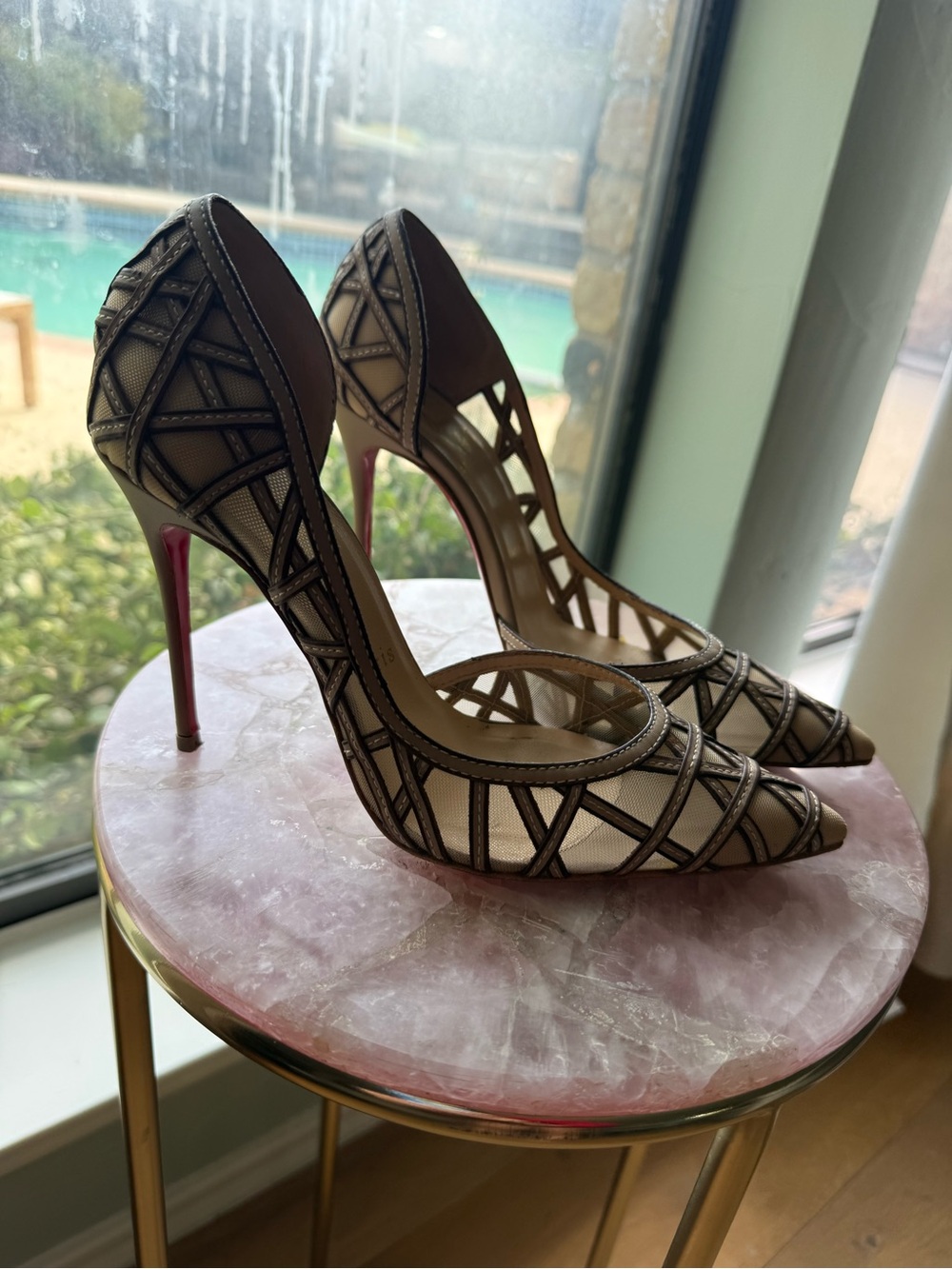 Christian Louboutin Nude and Red Pointed-Toe Mesh Pumps - Picture 4 of 5
